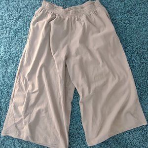 Vintage Rumba Capri Pants